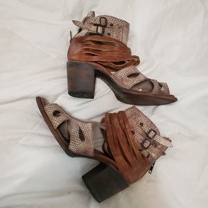 Freebird by Steven NEST size 8